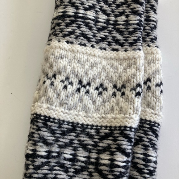 Gap Knit Cowl Neck Scarf One Size - Picture 4 of 7